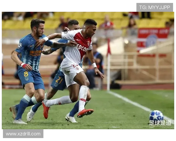 巴黎圣日耳曼:豪华阵容却难掩战术混乱,矛盾频发恐成豪门“软肋” 巴黎圣日耳曼:豪华阵容却难掩战术混乱,矛盾频发恐成豪门“软肋”