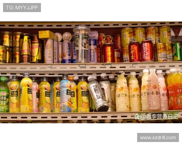 杨力维家的冰箱里塞满蛋白粉，连饮料都是按克算的